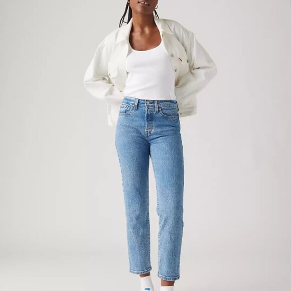 Levi's Wedgie Straight Fit Women's Jeans - Picture 2 of 6